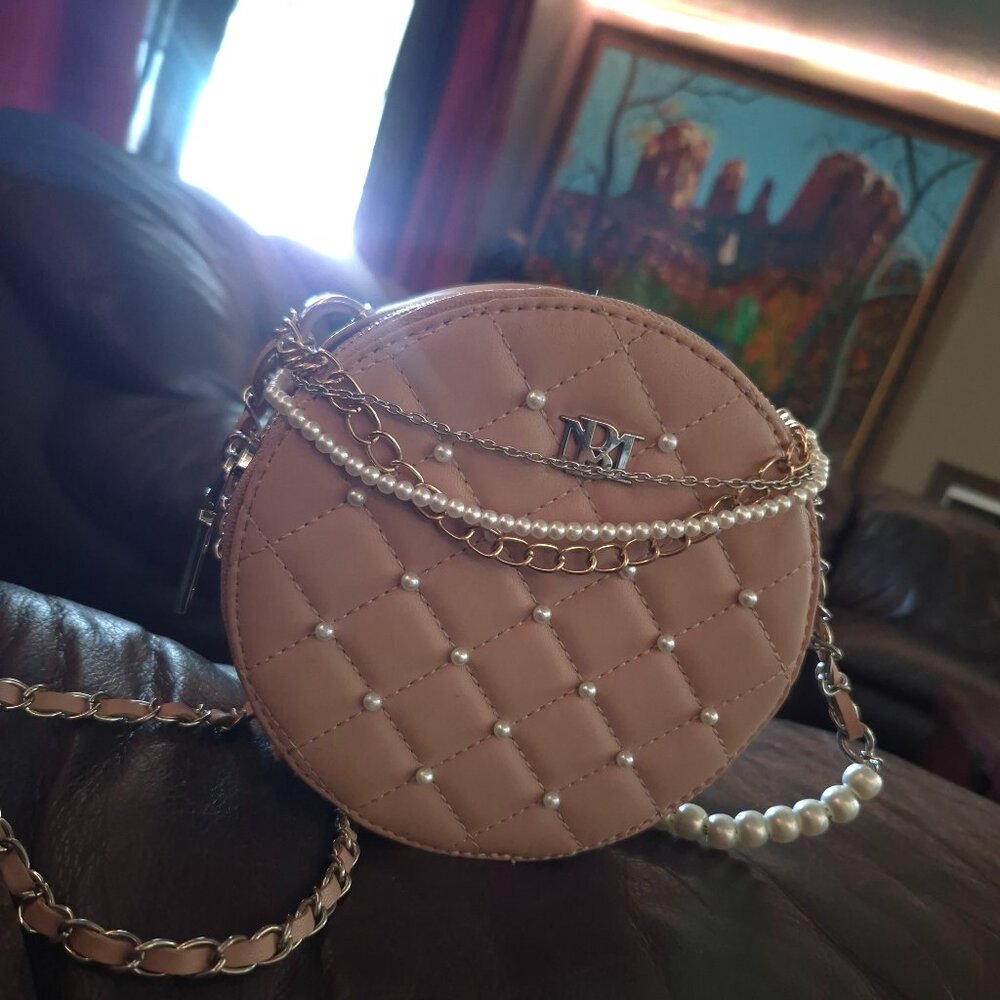 Badgley mischka womens shoulder rounded bag